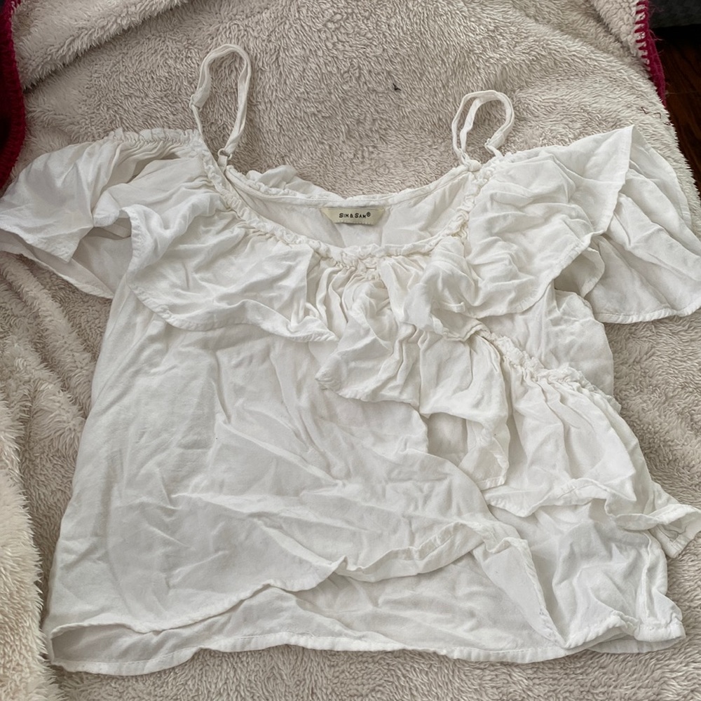White cold shoulder ruffle blouse